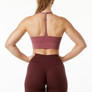 Alphalete Alphalux wonder bra size XS